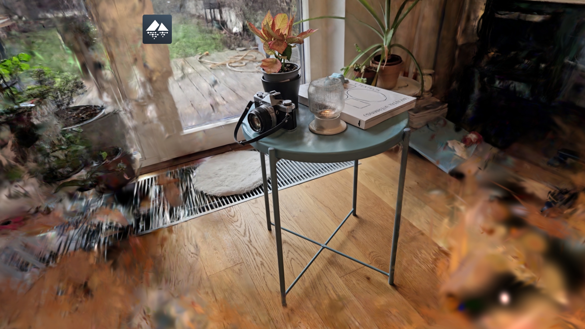 Right top image placeholder